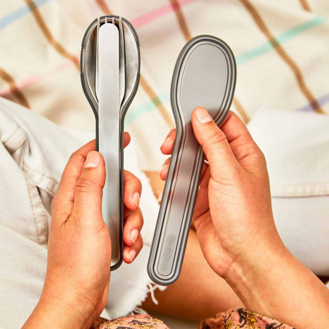 SET DE COUVERTS AVEC BOITE PERSONNALISABLE 'CUTLERY'