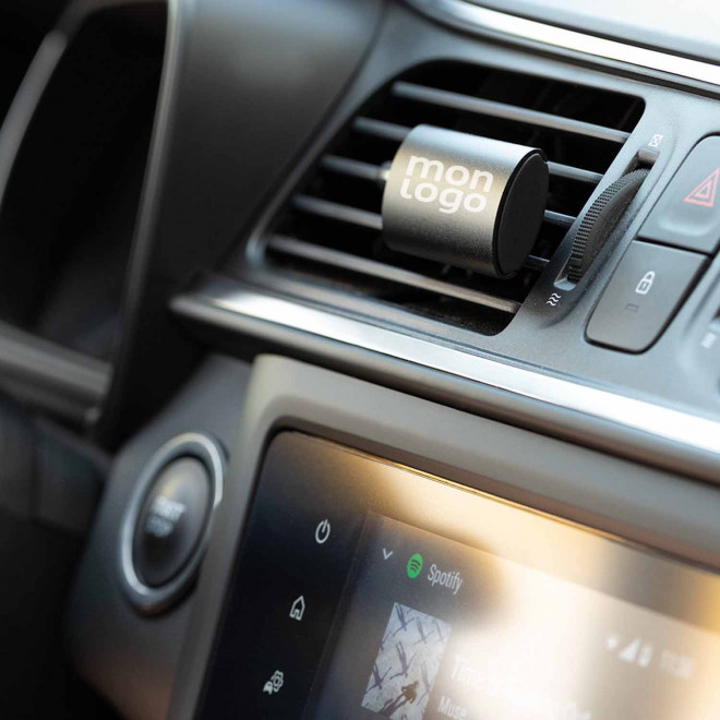 PARFUM D'AMBIANCE PERSONNALISABLE POUR VOITURE 'SANBON'