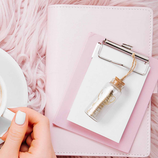 BOUTEILLE A SOUHAITS PERSONNALISEE 'GENIE'