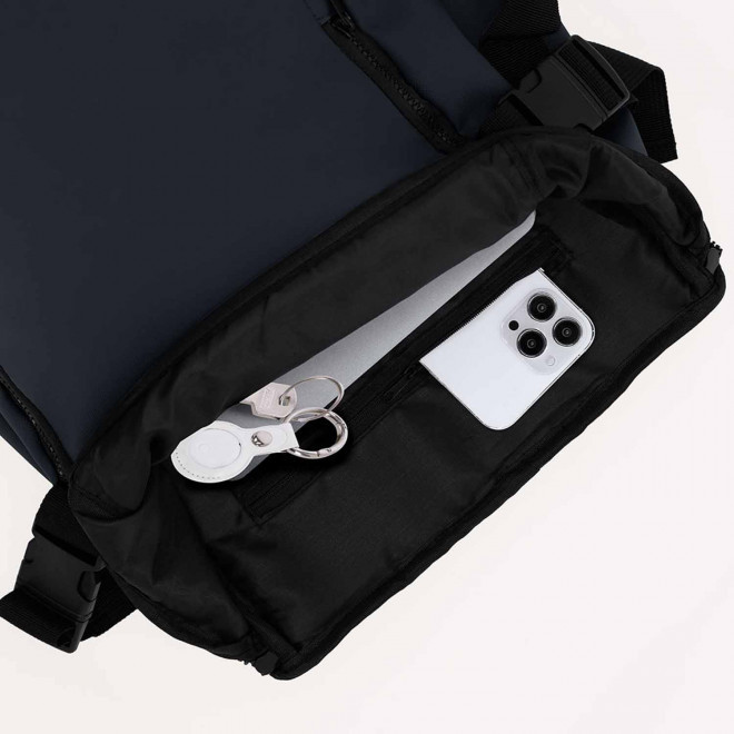 SAC A DOS EN PU PERSONNALISE 'FAF'