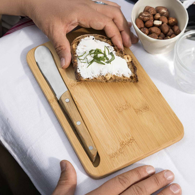 SET PLANCHE ET COUTEAU BAMBOU PERSONNALISABLE 'TARTINEUR'
