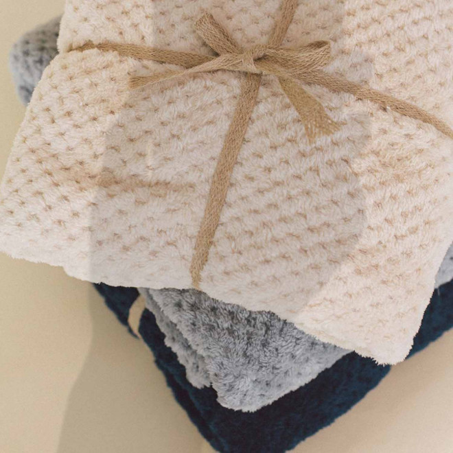 PLAID PERSONNALISABLE 'MANASLU' 240GR/M²