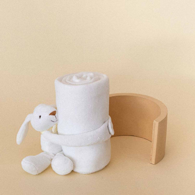 PLAID POLAIRE PERSONNALISABLE AVEC PELUCHE 'BYWO' 180GR/M²