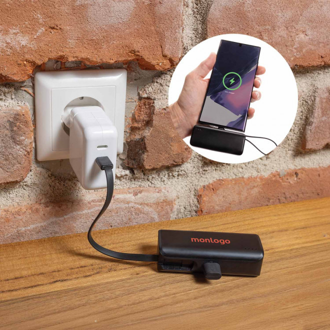 BATTERIE DE SECOURS PERSONNALISABLE 'AKRO USB C'