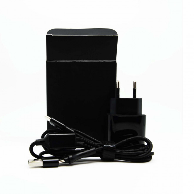 KIT PERSONNALISABLE PRISE ET CABLE 'IDEAL BLACK' - noir