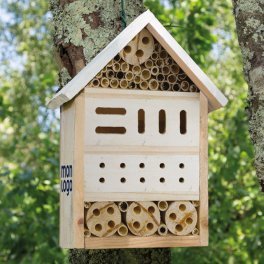 HÔTEL À INSECTES PERSONNALISABLE EN BOIS 'INSECTO'