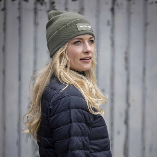 BONNET PROMOTIONNEL AVEC ÉTIQUETTE 'PENZI'