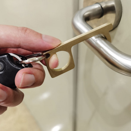 PORTE CLÉS ANTIBACTÉRIEN SANS CONTACT PUBLICITAIRE 'SEZAMO LAITON'