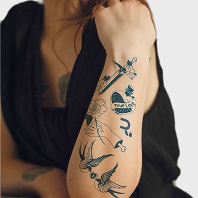 PLANCHE TATOUAGE REALISTE PERSONNALISEE BLEU 'MAORO'