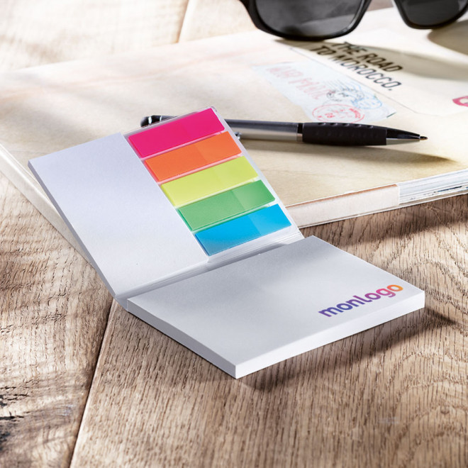 BLOC NOTES PERSONNALISÉ AVEC MARQUE PAGES DE COULEUR 'JONAX'