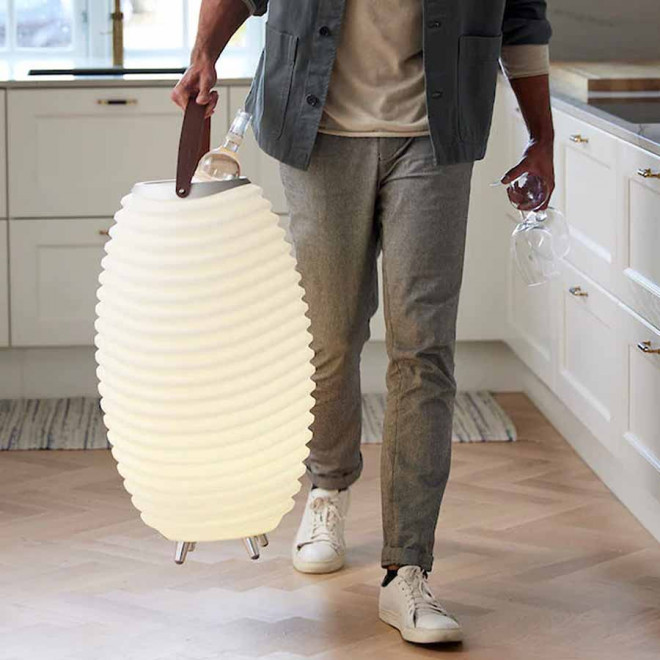 LAMPE ENCEINTE DESIGN PERSONNALISEE TWS 10 W 'KOODIE'