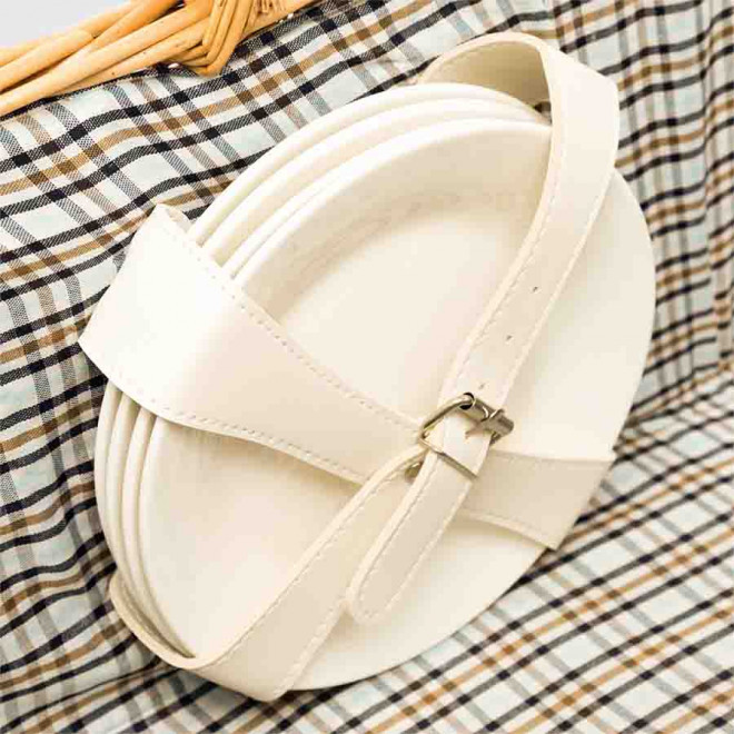 PANIER PIQUE NIQUE PERSONNALISÉ POUR 4 PERSONNES 'VIVI+'