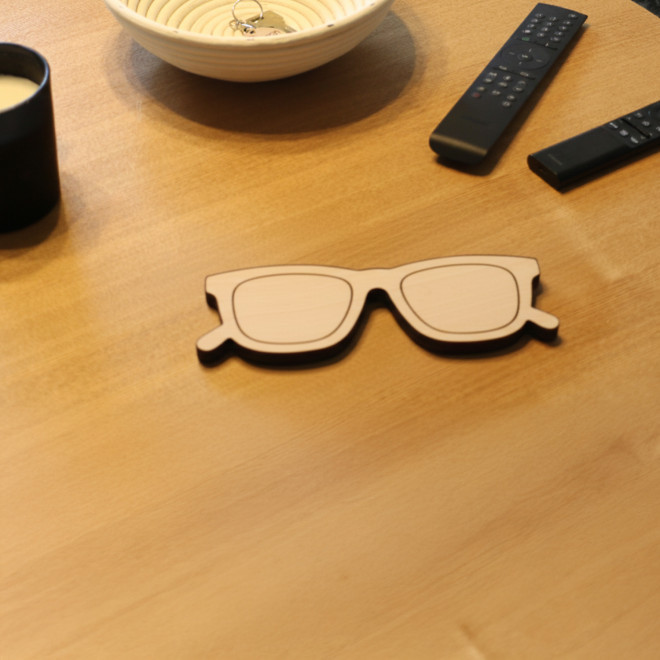 PLANCHE A DECOUPER PERSONNALISABLE 'MEWOOD'