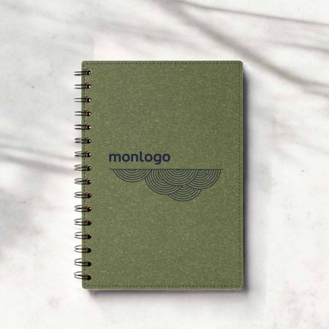 CARNET A5 PERSONNALISE EN CARTON RECYCLE 'PIQUE'