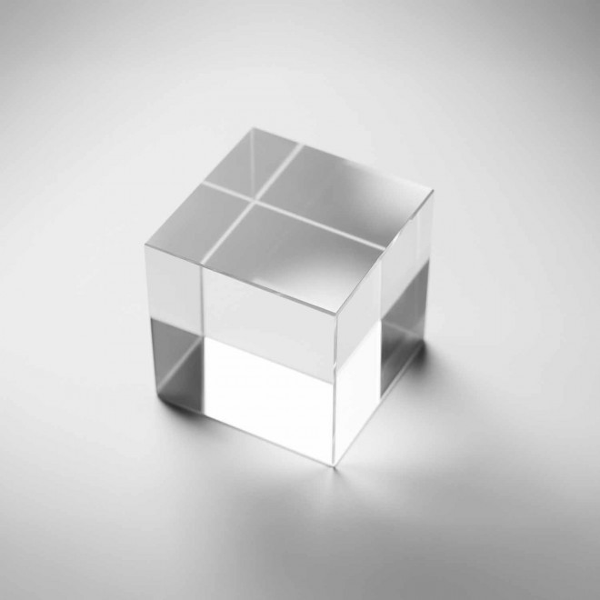 TROPHEE EN VERRE PERSONNALISE CUBE 'EKURO'