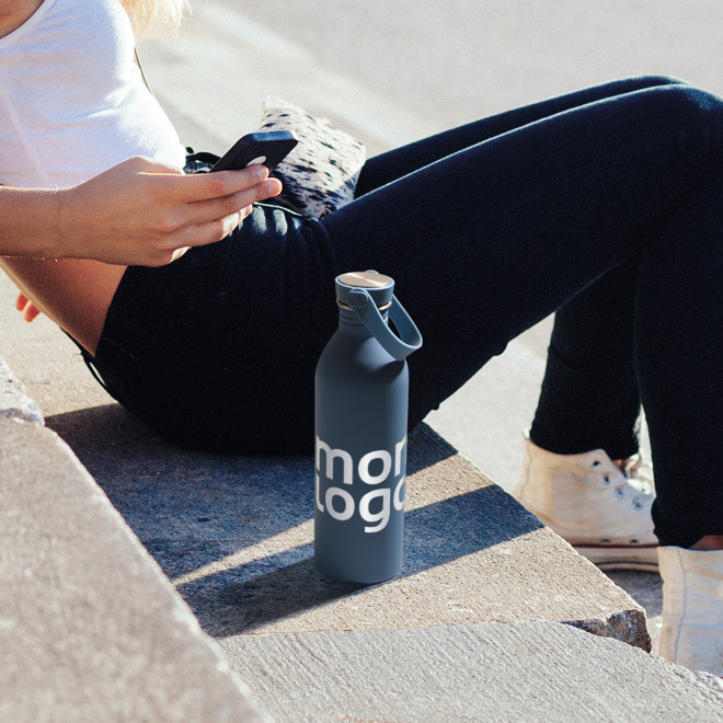 BOUTEILLE PERSONNALISABLE EN ACIER RECYCLE 500ML ' LURA'