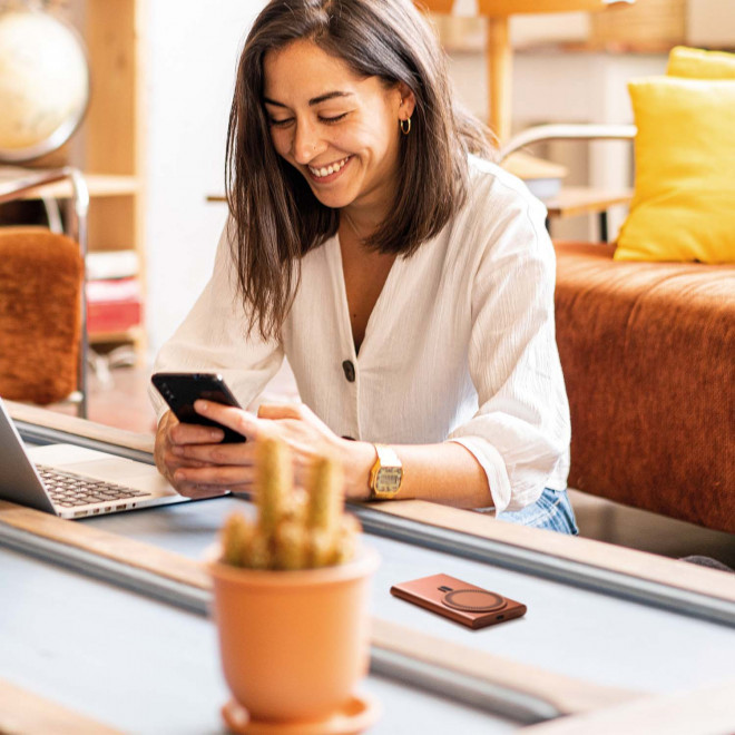 BATTERIE PERSONNALISABLE MAGNETIQUE 5000 MAH 'MAGITI'