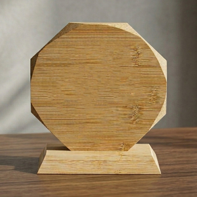 TROPHEE EN BAMBOU PERSONNALISE 'FAUSTINO BAMBOU'