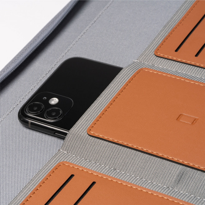 CONFERENCIER A4 PERSONNALISABLE RPET 'BOBI'