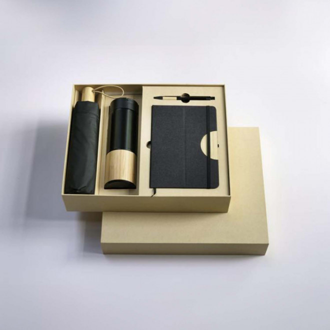 COFFRET CADEAU PERSONNALISABLE 'CARMIN'