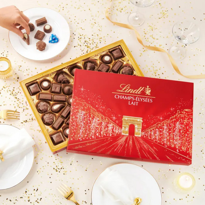 GRAND COFFRET LINDT PERSONNALISABLE 'CHAMPS ELYSEES'