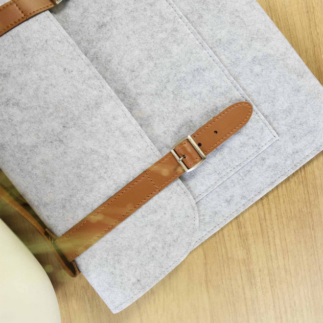 SACOCHE PERSONNALISABLE EN FEUTRE 'TAYSO'