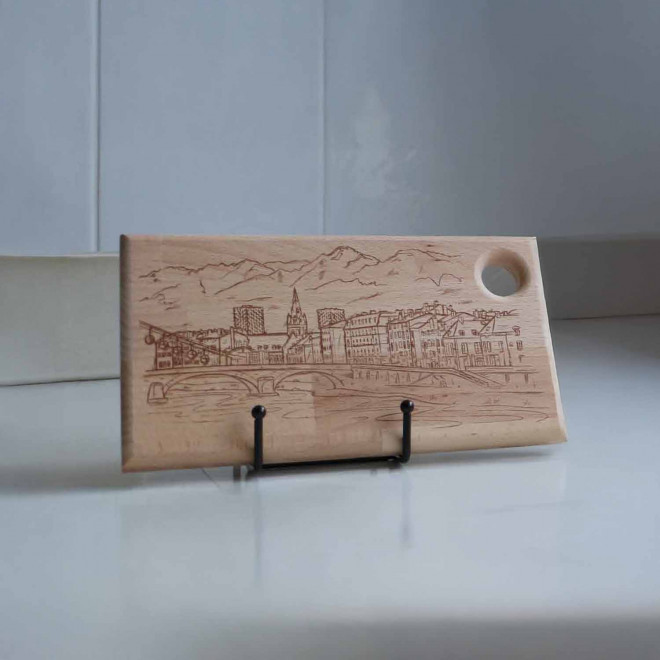 PLANCHE A DECOUPER PERSONNALISABLE EN BOIS MIF 'BOISO'