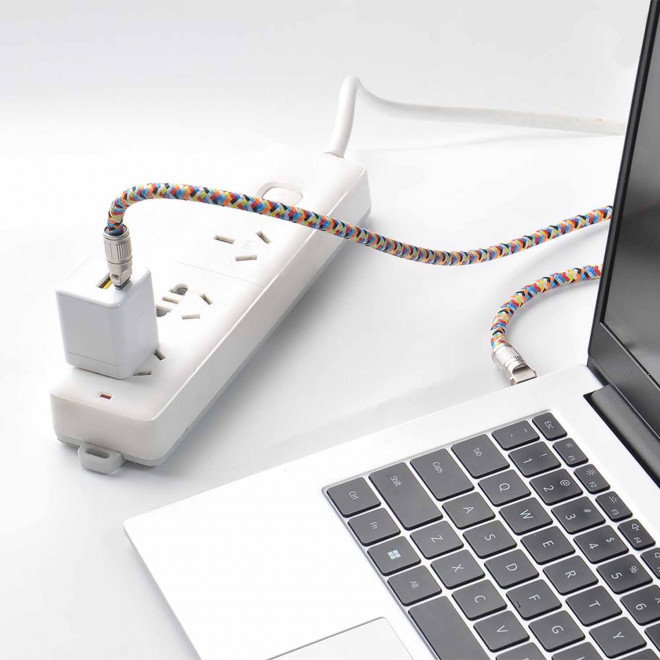 TOUR DE COU ET CABLE TELEPHONE PERSONNALISABLE 'EXCLOU'