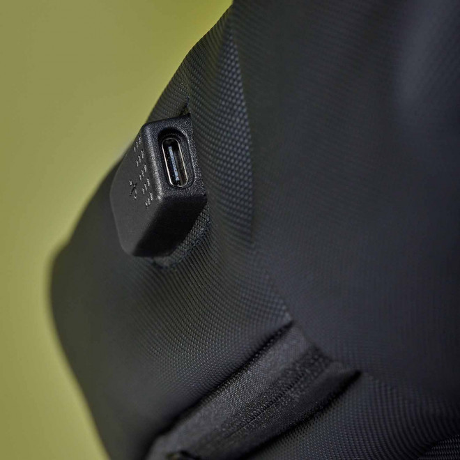 SAC A DOS CONNECTE PERSONNALISABLE 'STREETO'