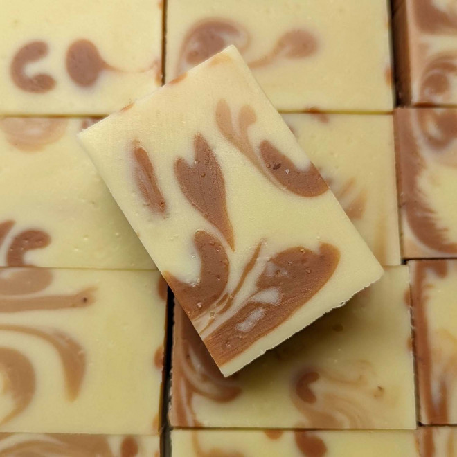 SAVON DOUX BIO 100G PERSONNALISE 'MOUSSING'