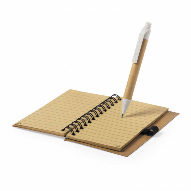 CARNET A7 EN LIEGE ET CARTON PERSONNALISABLE 'RAMSI'