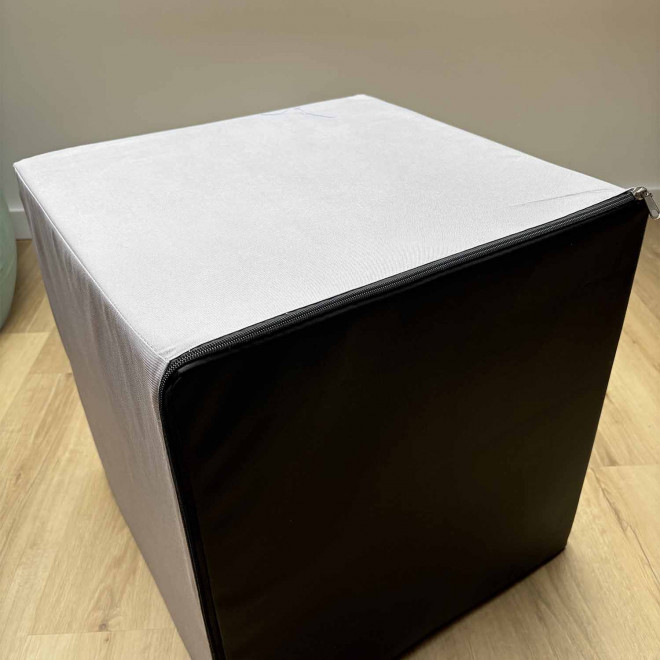 CUBE EN MOUSSE PERSONNALISABLE 'CUBIQUE EU' L