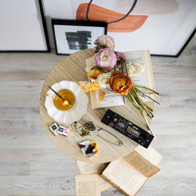 COFFRET PUBLICITAIRE DE 16 CARRÉS DE CHOCOLAT ASSORTIS LPCC® 5G 'ELEGANCE'