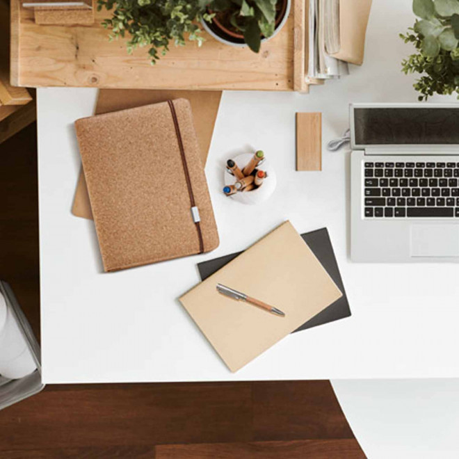 CONFÉRENCIER A4 PUBLICITAIRE EN LIÈGE 'VAPI'