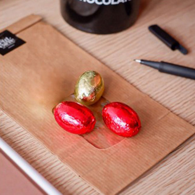 SACHET D'OEUFS EN CHOCOLAT NOIR OU AU LAIT PERSONNALISÉ 100G LPCC® 'EGGS'