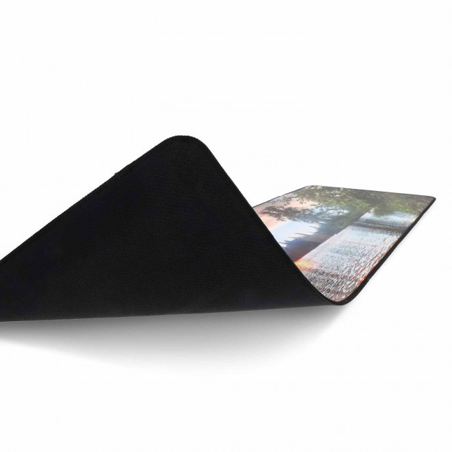 TAPIS DE SOURIS SOUS MAIN PERSONNALISABLE 'TANGAN'