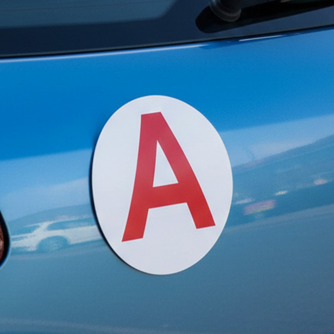 DISQUE A MAGNETIQUE PERSONNALISABLE 'JEUNES CONDUCTEURS'