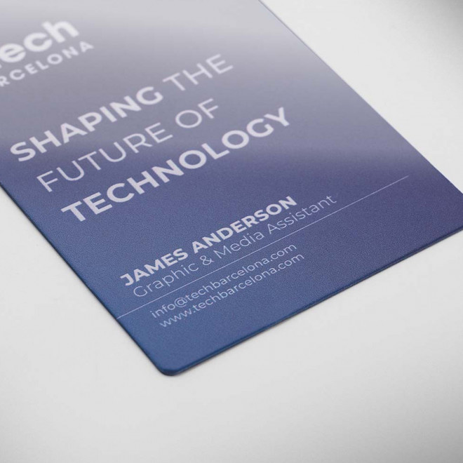 BADGE EN PAPIER 8.6x5.4CM PERSONNALISE 'BADGOS'