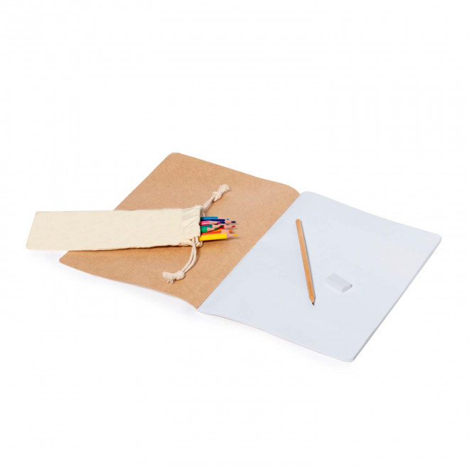 SET COLORIAGE PERSONNALISABLE 'SACADORA'