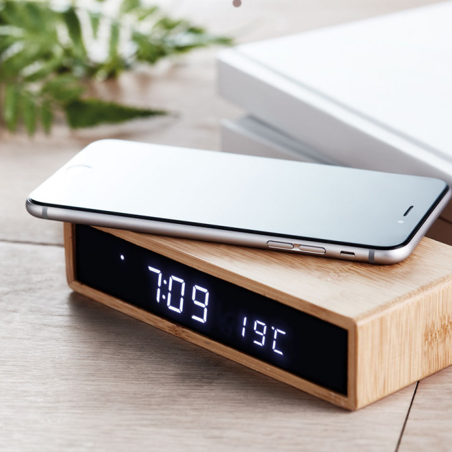 RÉVEIL ET CHARGEUR INDUCTION PUBLICITAIRE 'REVOT'