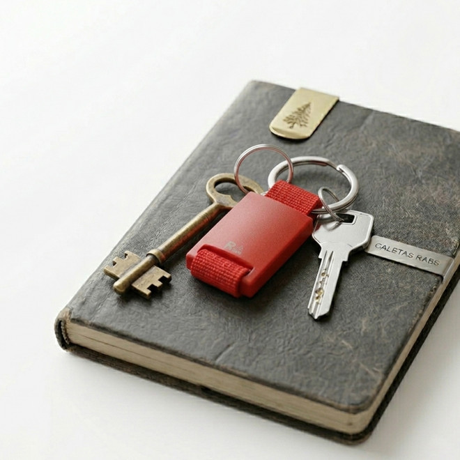PORTE CLE SANGLE PERSONNALISABLE 'CALETAS RABS'