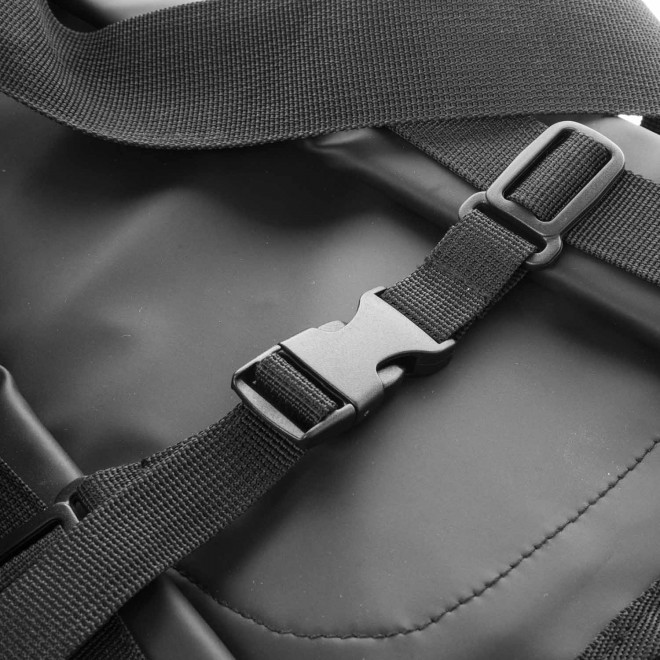 SAC A DOS PERSONNALISABLE EN PU RECYCLE 'ROLSA'