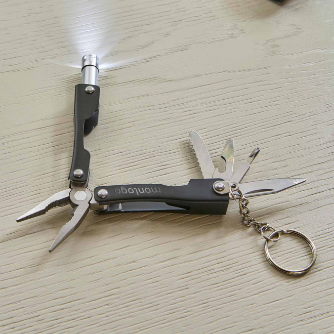 PORTE CLES PINCE MULTIFONCTION PERSONNALISABLE 'NOMA'