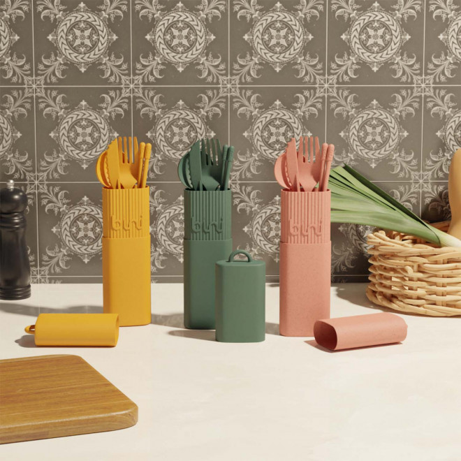 SET DE COUVERTS PERSONNALISABLE 'BINIKIT'