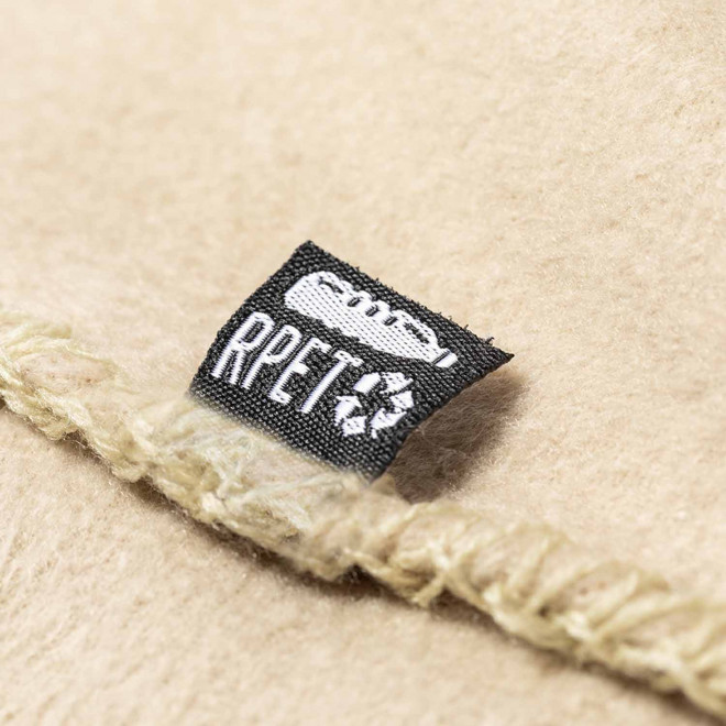 PLAID POLAIRE RPET PERSONNALISABLE 'BLYVLY' 200GR/M²