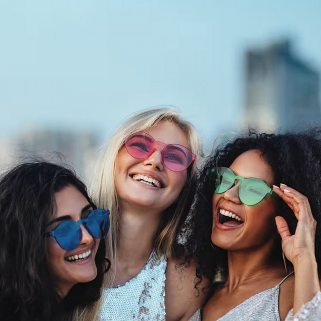 LUNETTE DE SOLEIL PERSONNALISEES UV 400 'FLEEK'