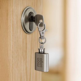 PORTE CLE FLASQUE ACIER PERSONNALISE 'GUDYS 28.3 ML'