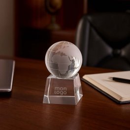 TROPHEE EN VERRE PERSONNALISE 'VICKY GLOBE 19'