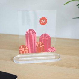 TROPHEE EN ACRYLIQUE PERSONNALISABLE 'UKITA'