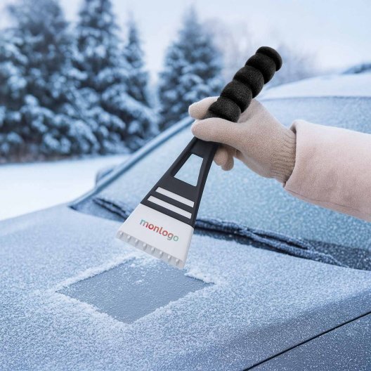 GRATTOIR PARE BRISE PERSONNALISE MANCHE 'GOMIKILL'